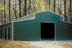 11-Green-Horse-Barn